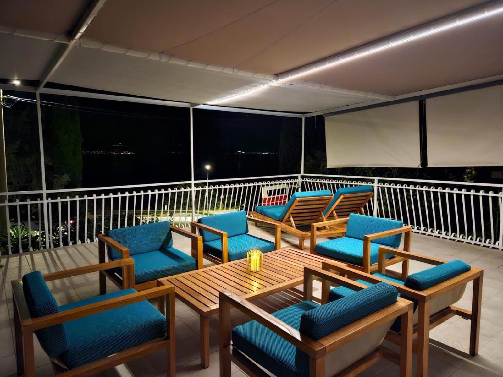 Apartments Gabi Омиш Экстерьер фото